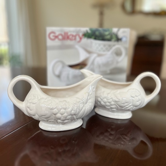 Tabletops Gallery Dining Tabletops Gallery Harvest Gravy Boats